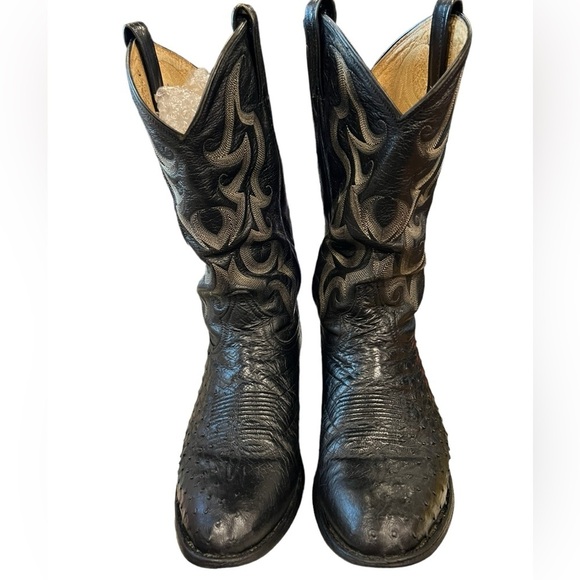 TONY LAMA CB569BLACK OSTRICH QUILL COWBOY WESTERN BOOTS. SIZE 9.0 D